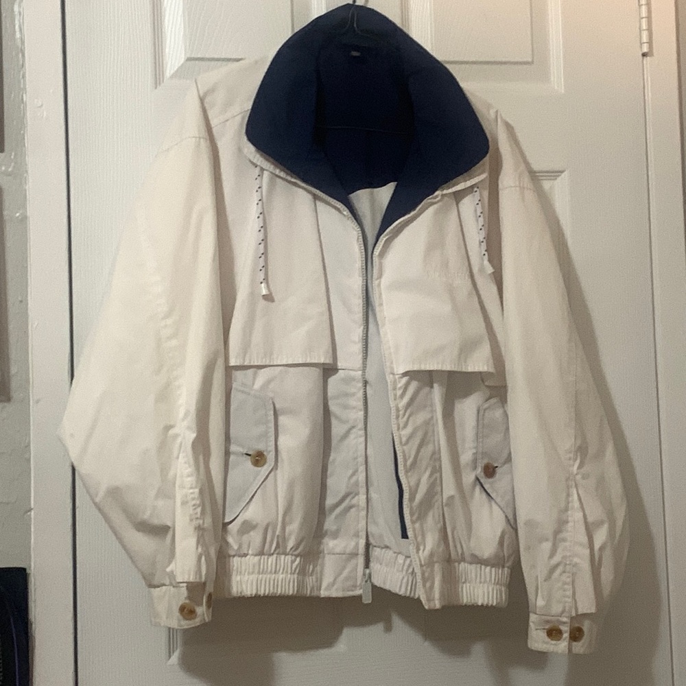 Vintage breaker